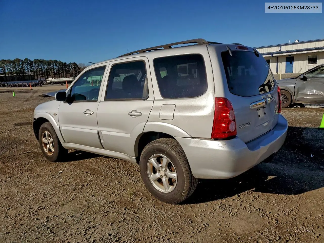 4F2CZ06125KM28733 2005 Mazda Tribute S