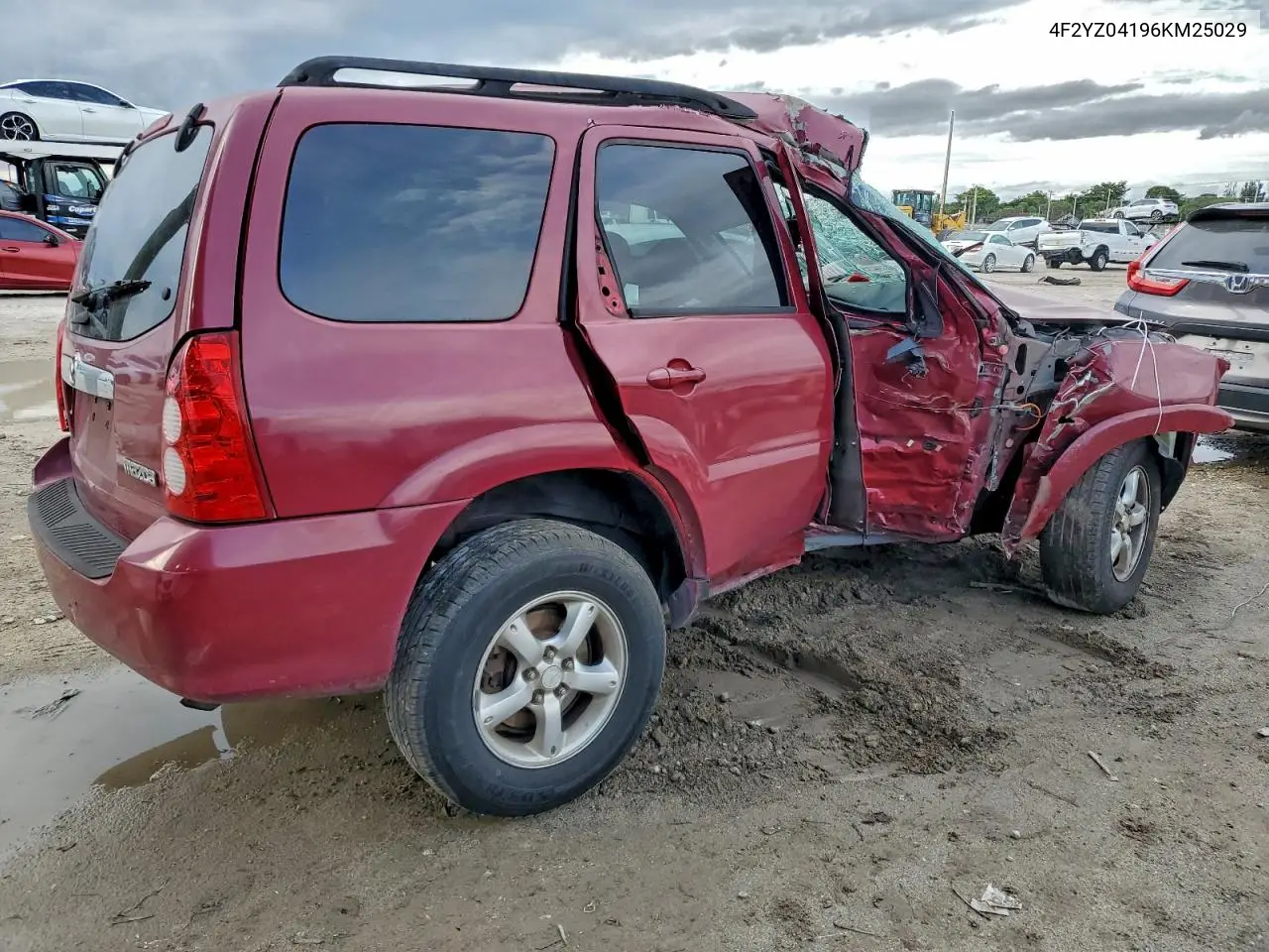 4F2YZ04196KM25029 2006 Mazda Tribute S