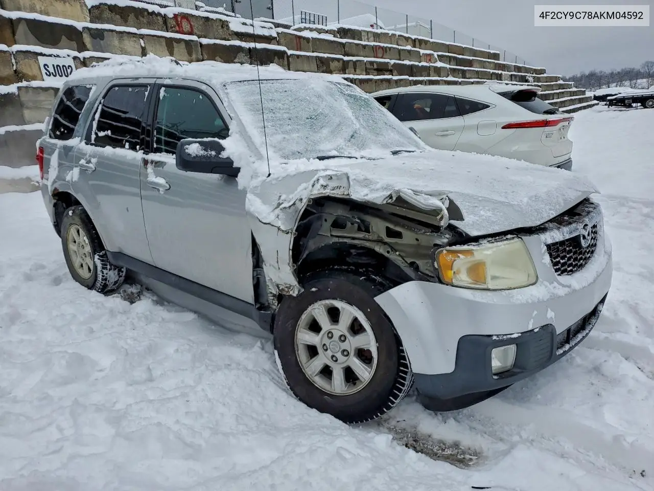 4F2CY9C78AKM04592 2010 Mazda Tribute I