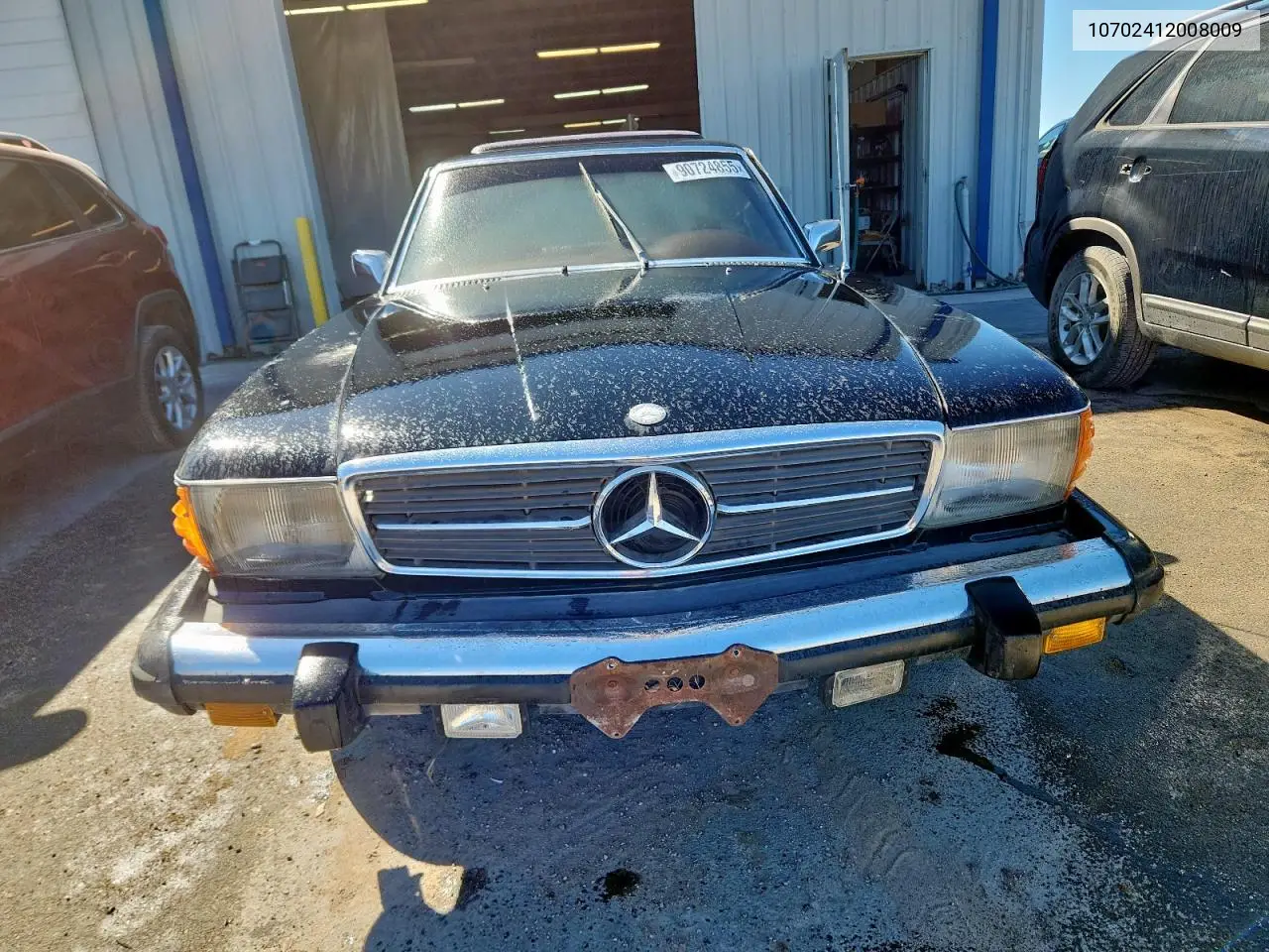 10702412008009 1974 Mercedes Benz 2Dr Coupe