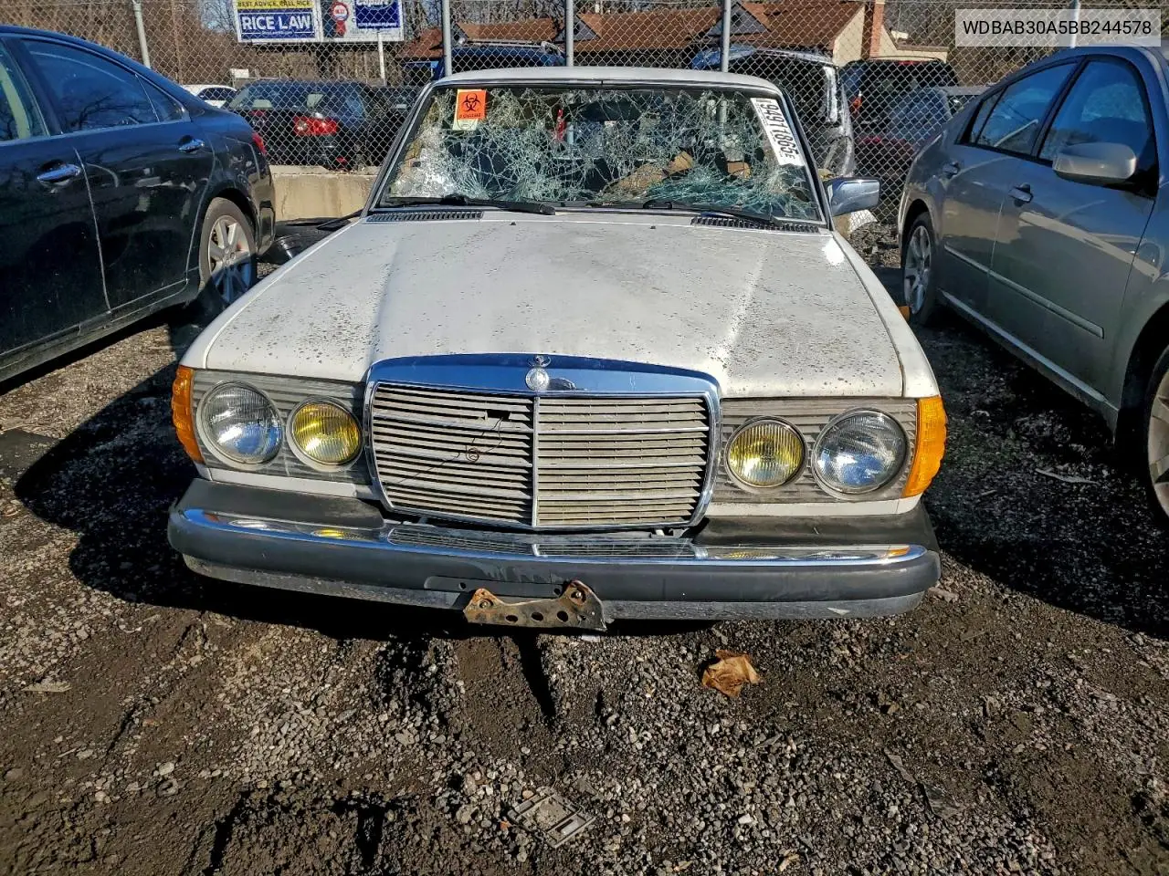 WDBAB30A5BB244578 1981 Mercedes-Benz 300 D