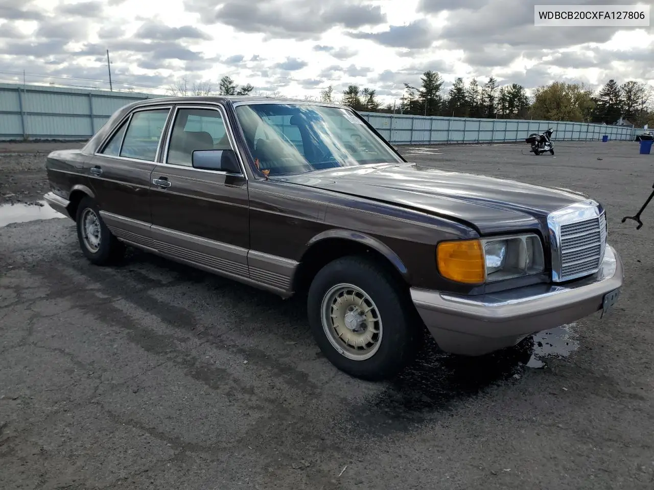 WDBCB20CXFA127806 1985 Mercedes-Benz 300 Sd