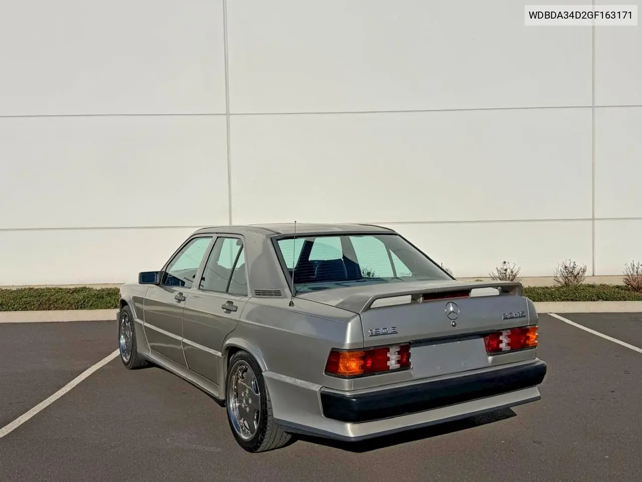WDBDA34D2GF163171 1986 Mercedes-Benz 190 E 2.3-16
