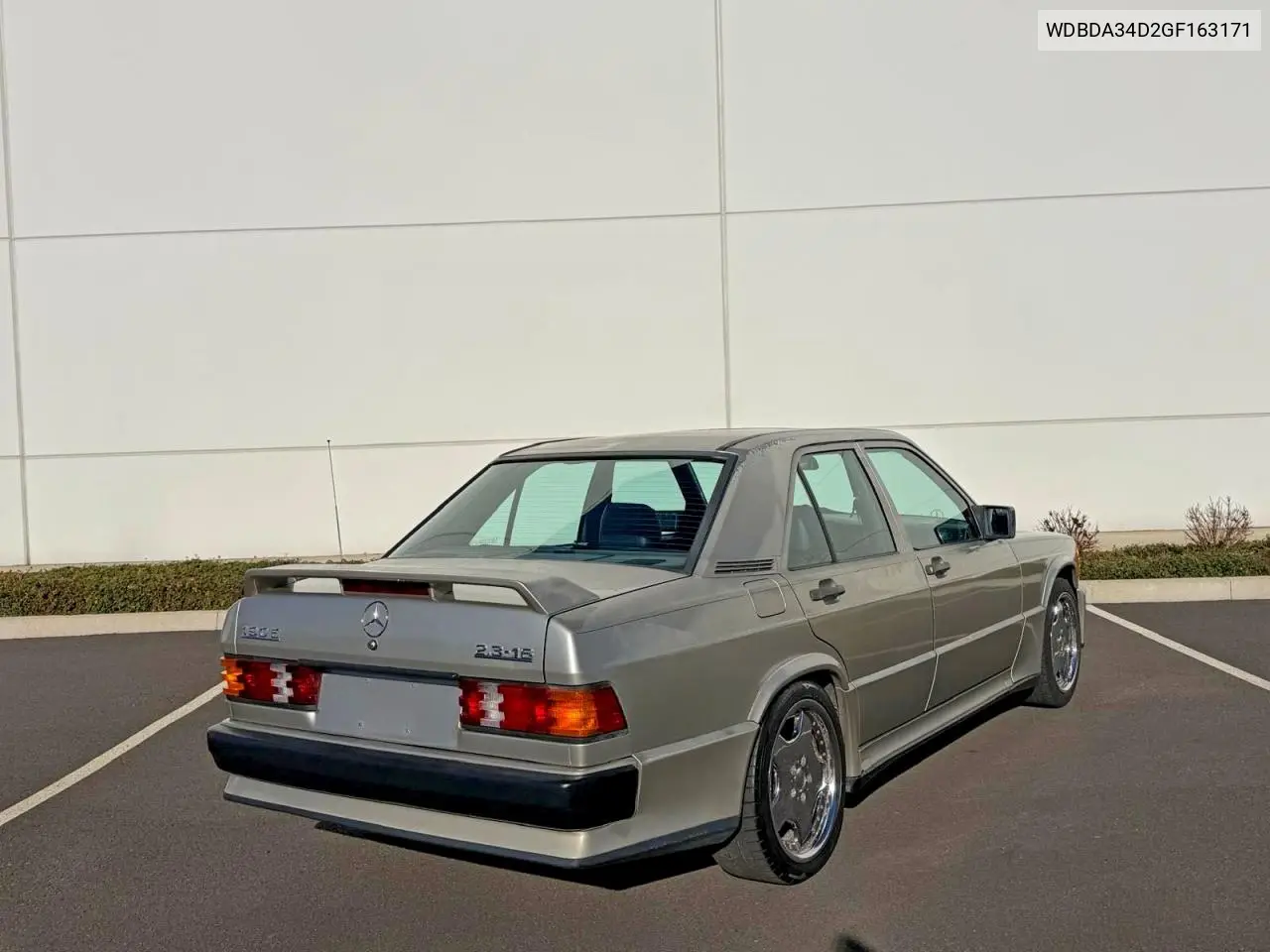 WDBDA34D2GF163171 1986 Mercedes-Benz 190 E 2.3-16