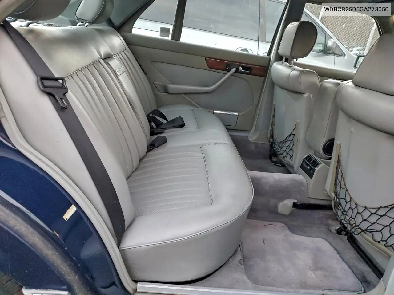 WDBCB25D5GA273050 1986 Mercedes-Benz 300 Sdl