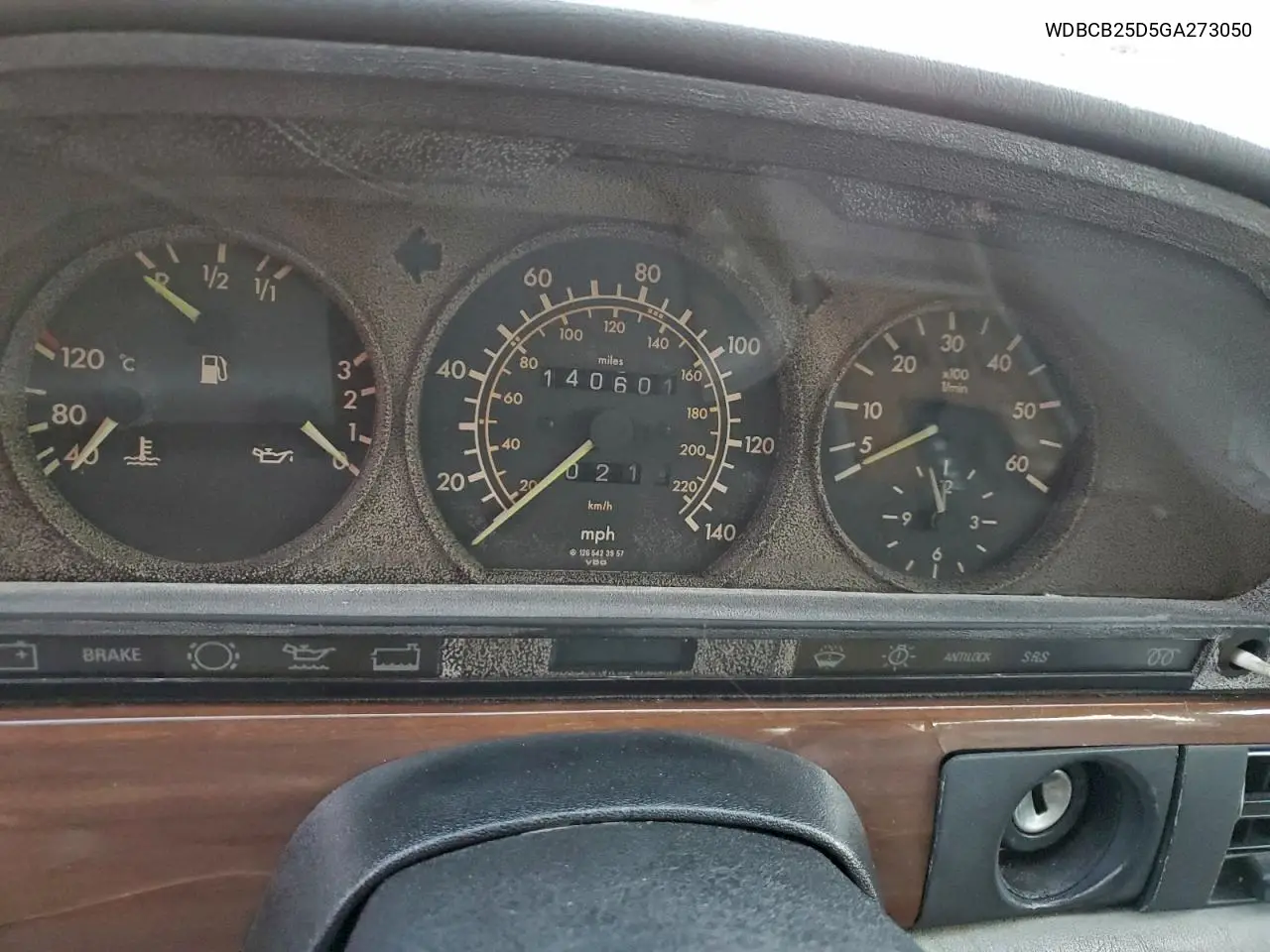 WDBCB25D5GA273050 1986 Mercedes-Benz 300 Sdl