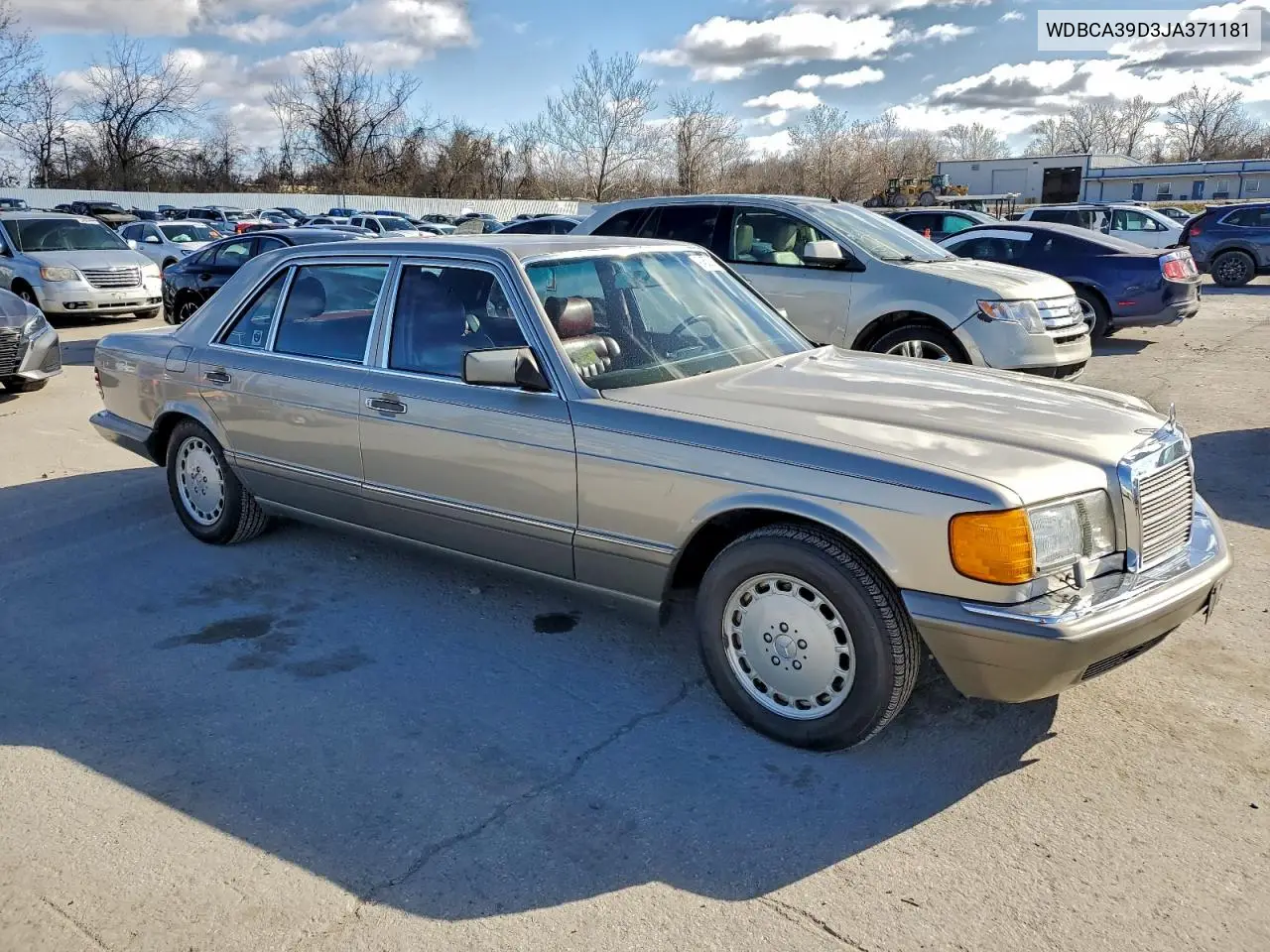 WDBCA39D3JA371181 1988 Mercedes-Benz 560 Sel