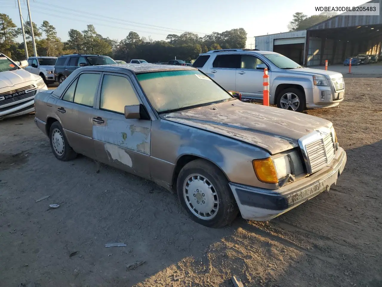 WDBEA30D8LB205483 1990 Mercedes-Benz 300 E