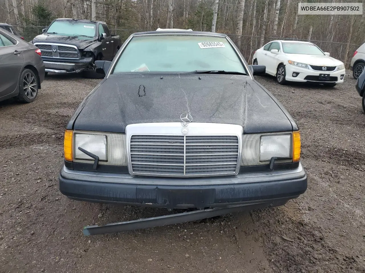 WDBEA66E2PB907502 1993 Mercedes-Benz 300 Cecv