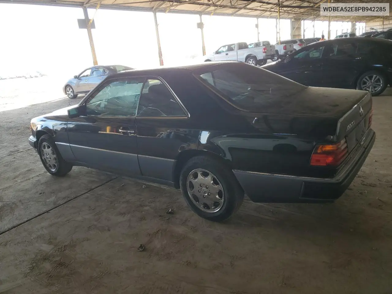 WDBEA52E8PB942285 1993 Mercedes-Benz 300 Ce