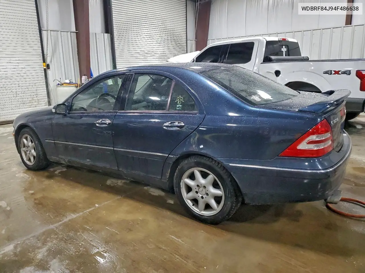 WDBRF84J94F486638 2004 Mercedes-Benz C 320 4Matic
