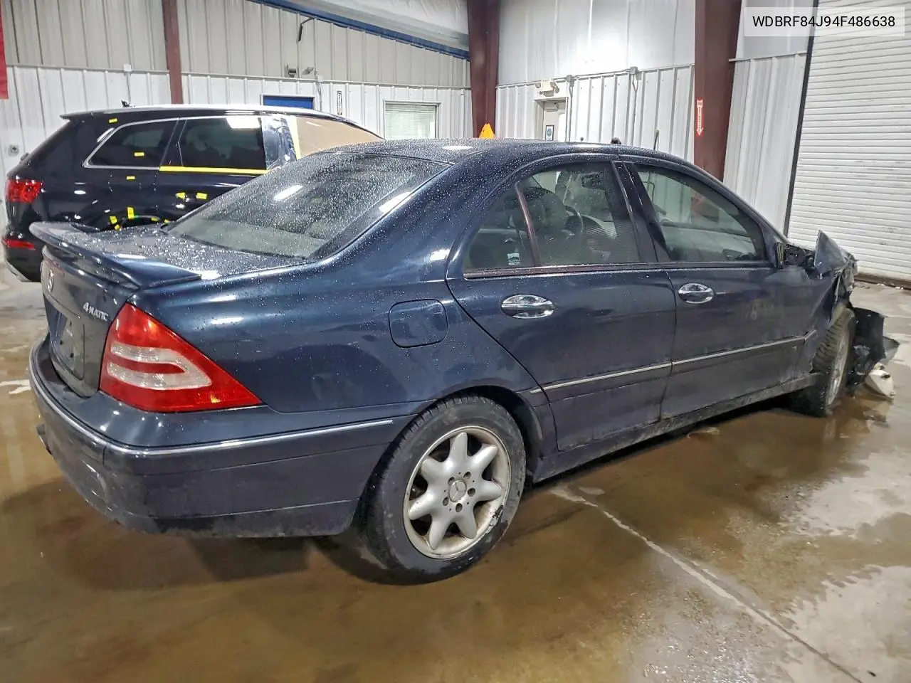 WDBRF84J94F486638 2004 Mercedes-Benz C 320 4Matic