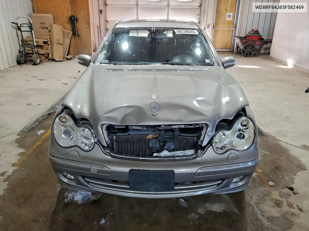 WDBRF84J85F582469 2005 Mercedes-Benz C 320 4Matic