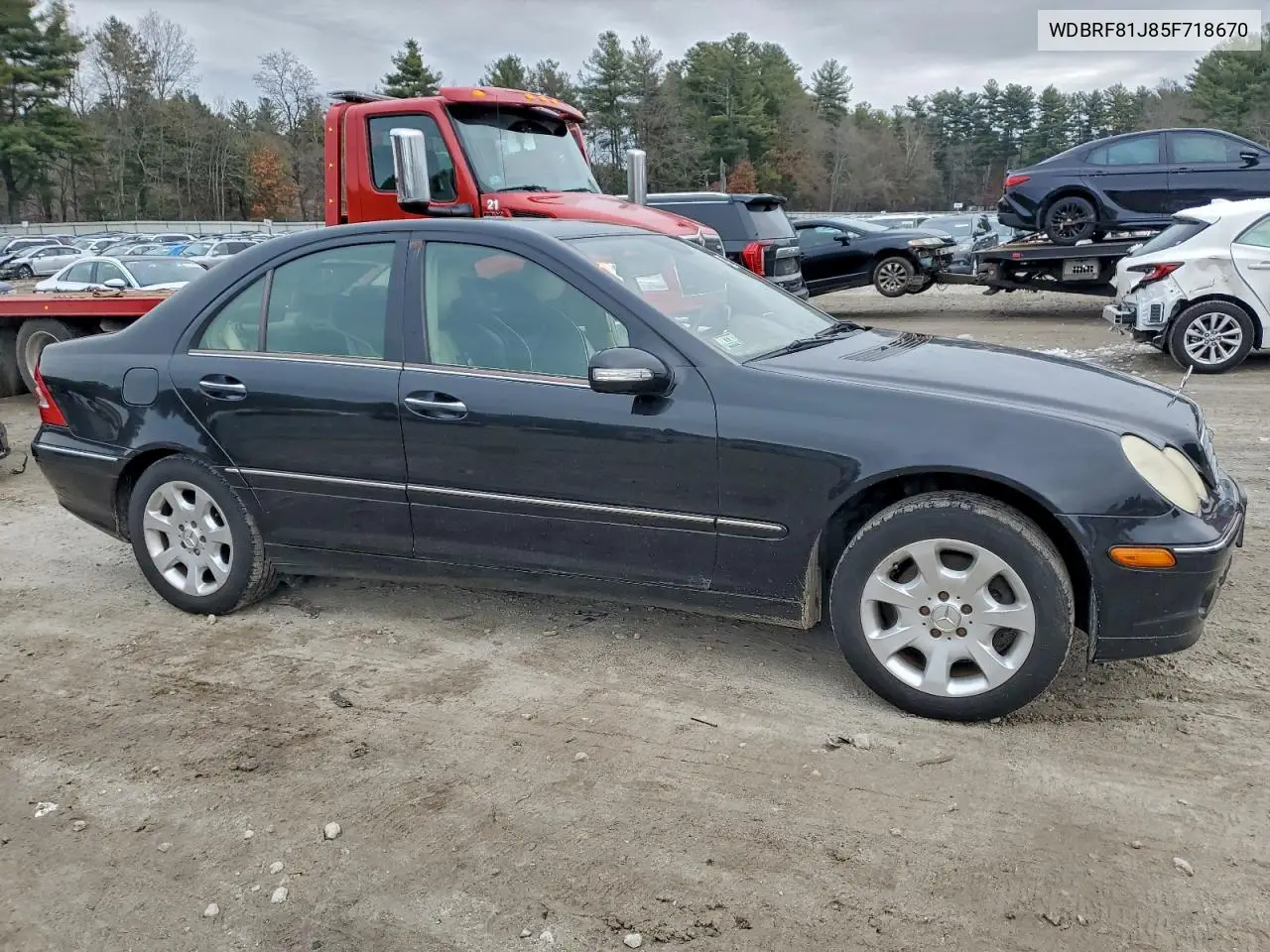 WDBRF81J85F718670 2005 Mercedes-Benz C 240 4Matic