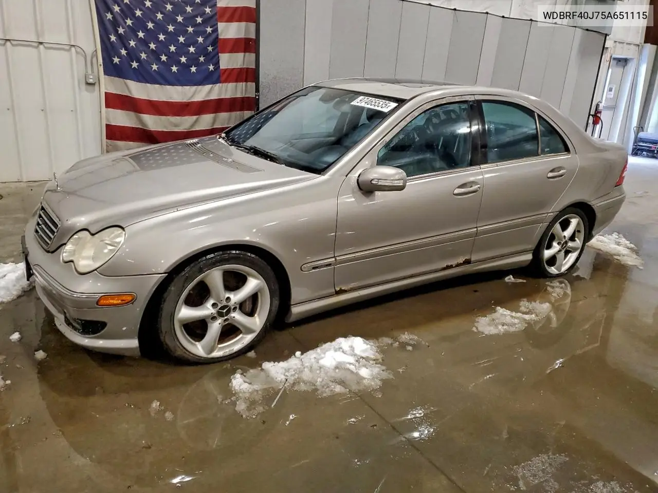 WDBRF40J75A651115 2005 Mercedes-Benz 240-Class