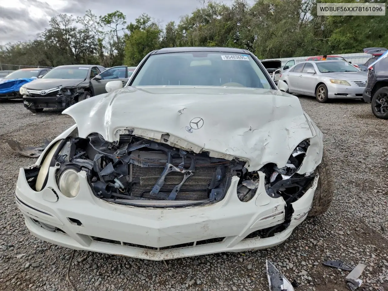 WDBUF56XX7B161096 2007 Mercedes-Benz E 350