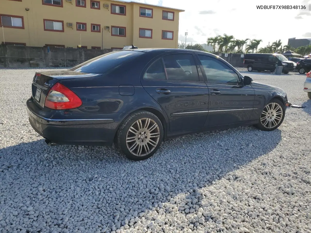 WDBUF87X98B348136 2008 Mercedes-Benz E 350 4Matic