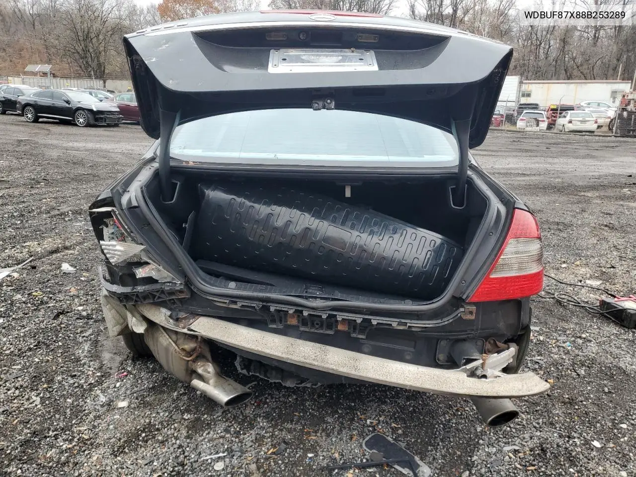WDBUF87X88B253289 2008 Mercedes-Benz E 350 4Matic