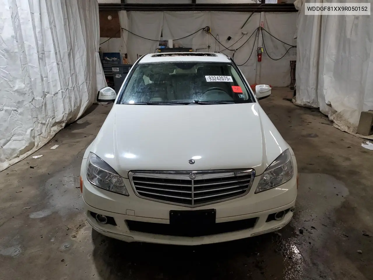WDDGF81XX9R050152 2009 Mercedes-Benz C 300 4Matic