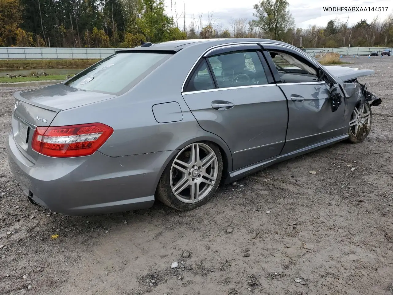WDDHF9ABXAA144517 2010 Mercedes-Benz E 550 4Matic