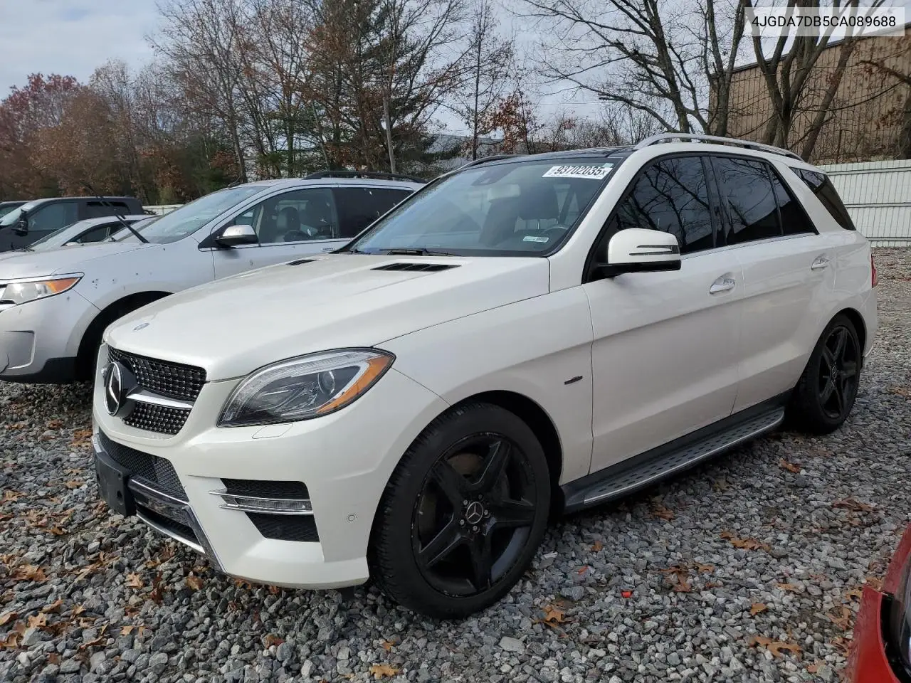 4JGDA7DB5CA089688 2012 Mercedes-Benz Ml 550 4Matic