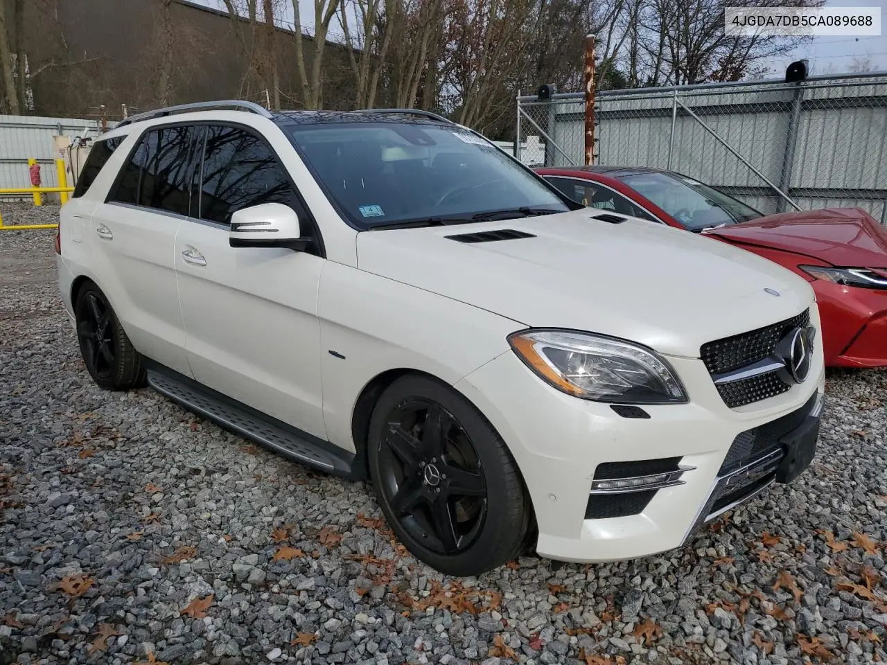 4JGDA7DB5CA089688 2012 Mercedes-Benz Ml 550 4Matic