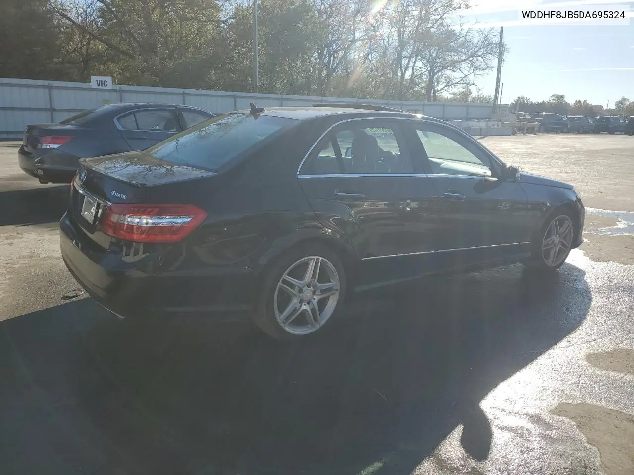 WDDHF8JB5DA695324 2013 Mercedes-Benz E 350 4Matic
