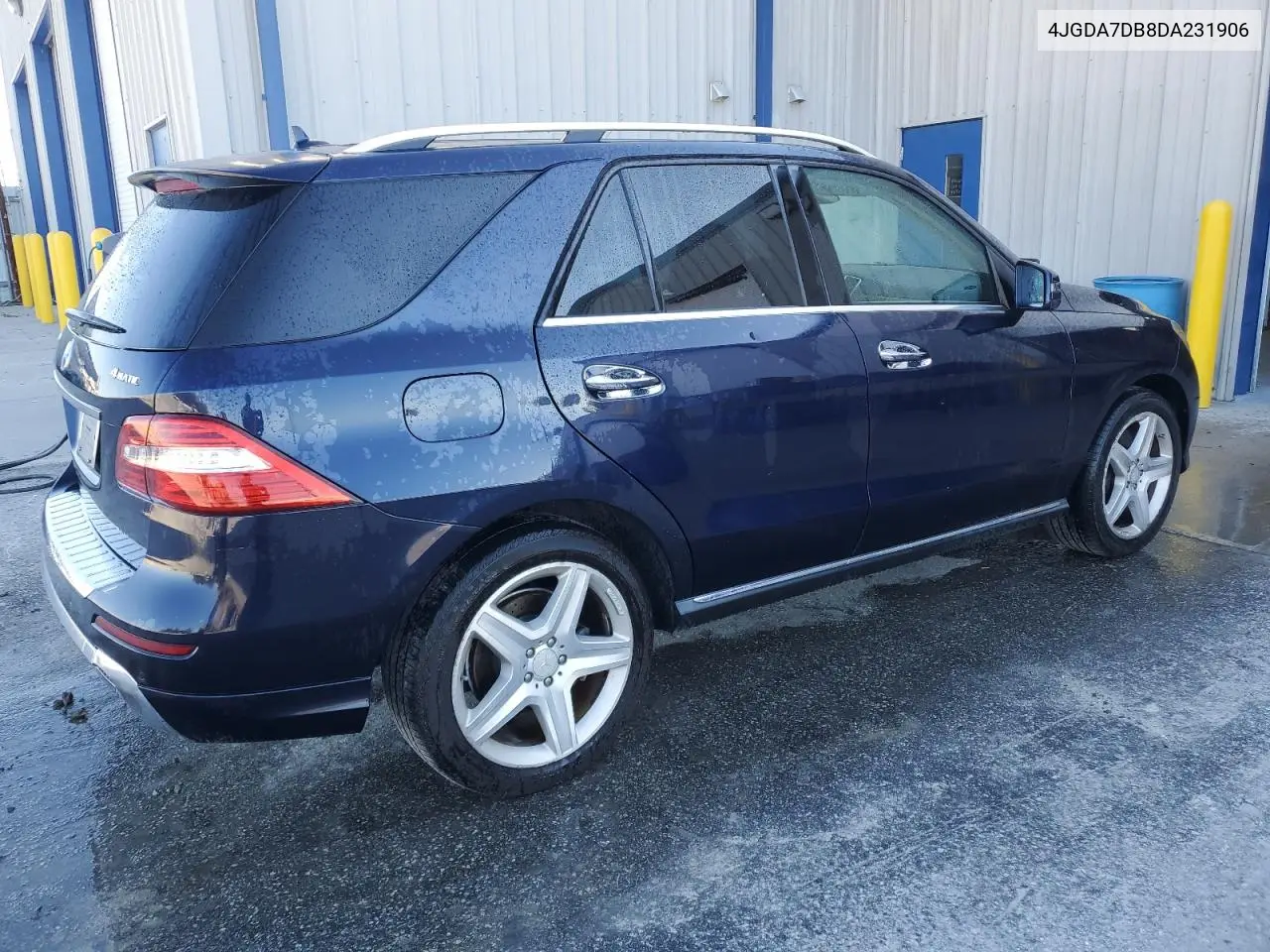 4JGDA7DB8DA231906 2013 Mercedes-Benz Ml 550 4Matic