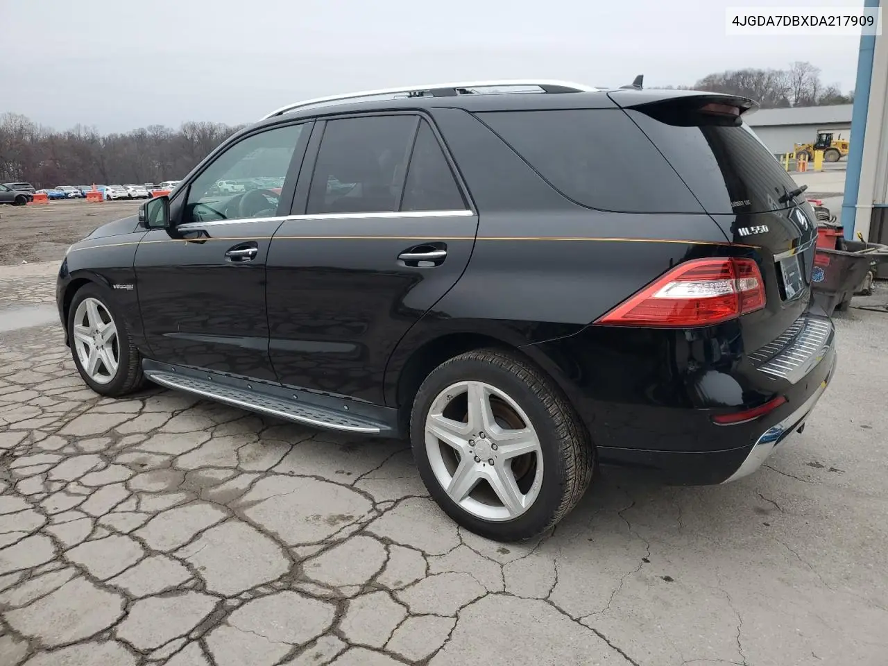 4JGDA7DBXDA217909 2013 Mercedes-Benz Ml 550 4Matic