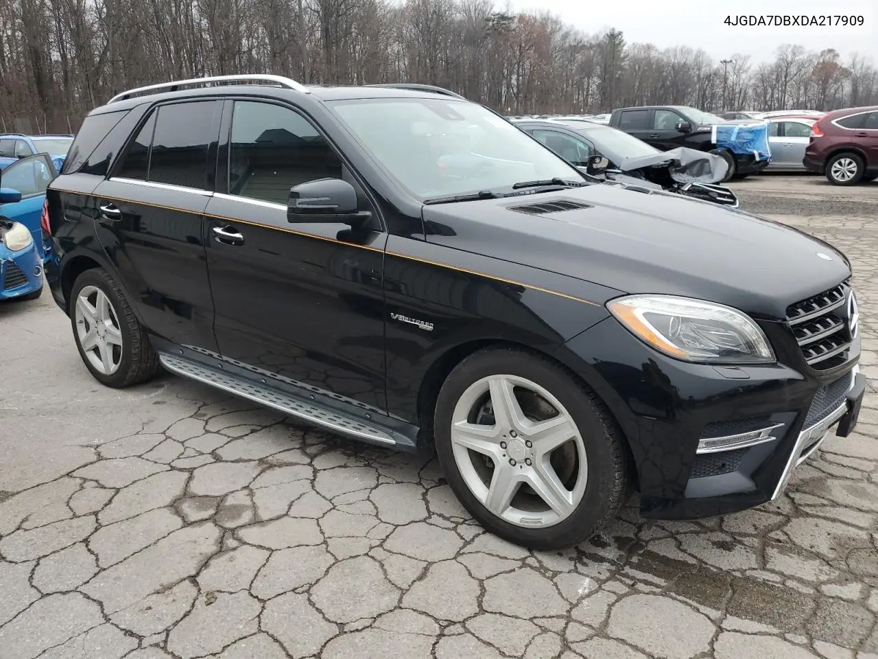 4JGDA7DBXDA217909 2013 Mercedes-Benz Ml 550 4Matic