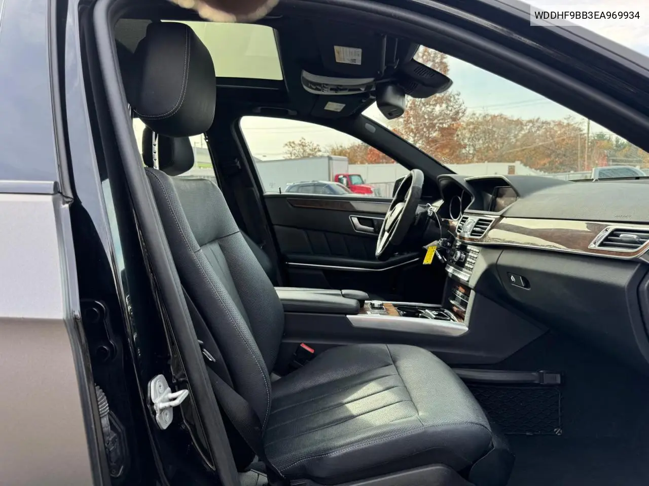 WDDHF9BB3EA969934 2014 Mercedes-Benz E 550 4Matic