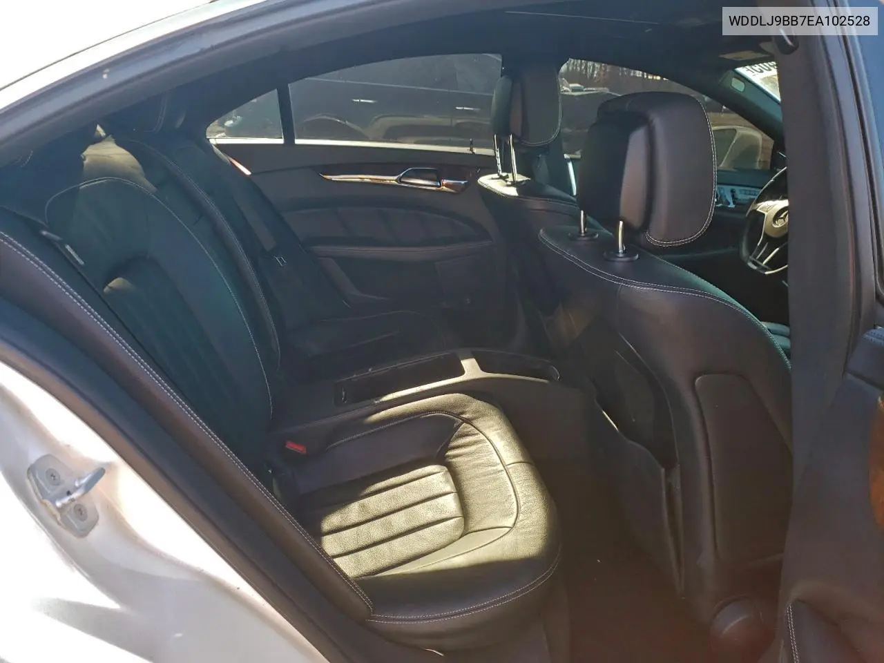 WDDLJ9BB7EA102528 2014 Mercedes-Benz Cls 550 4Matic