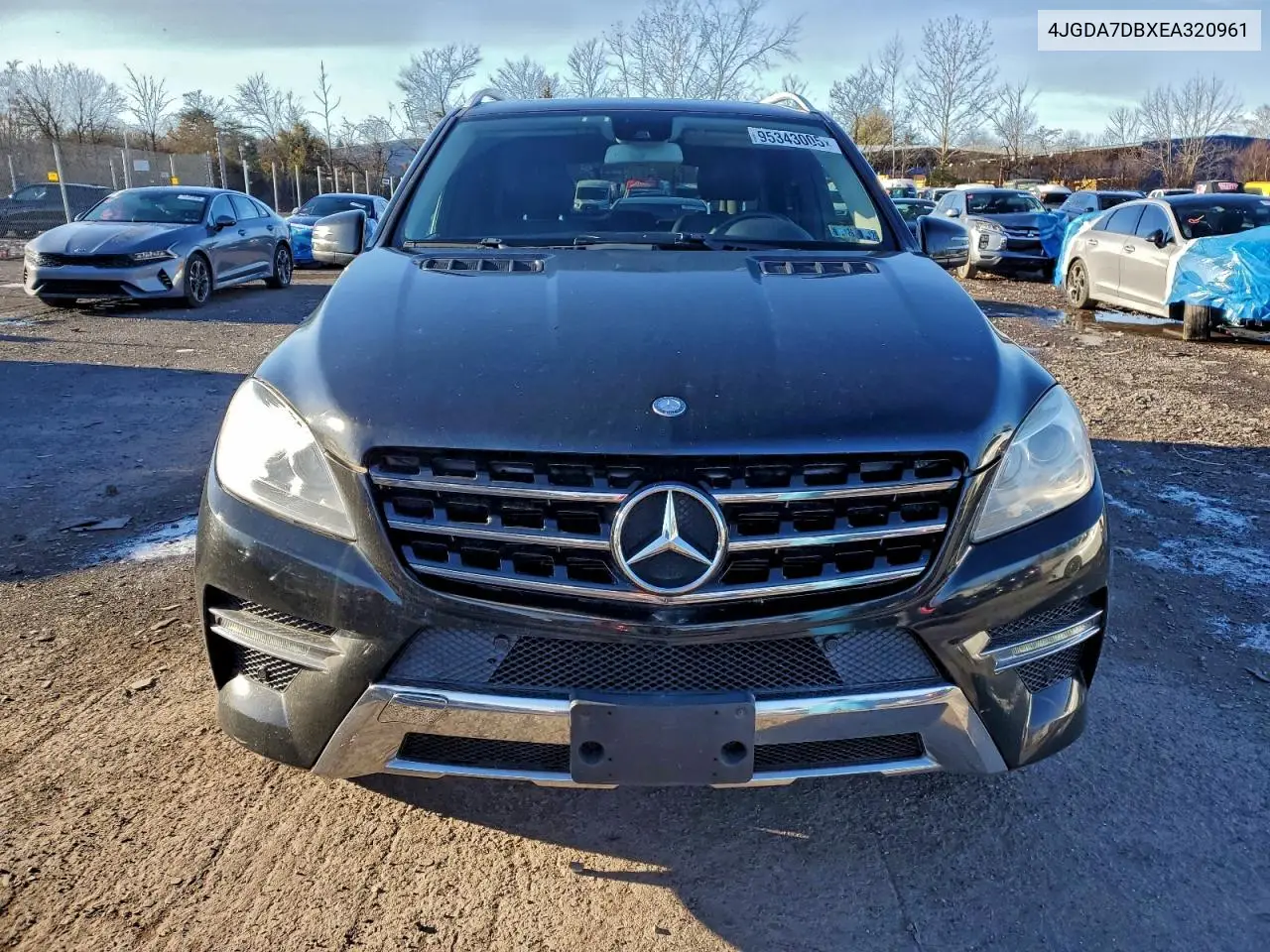 4JGDA7DBXEA320961 2014 Mercedes-Benz Ml 550 4Matic