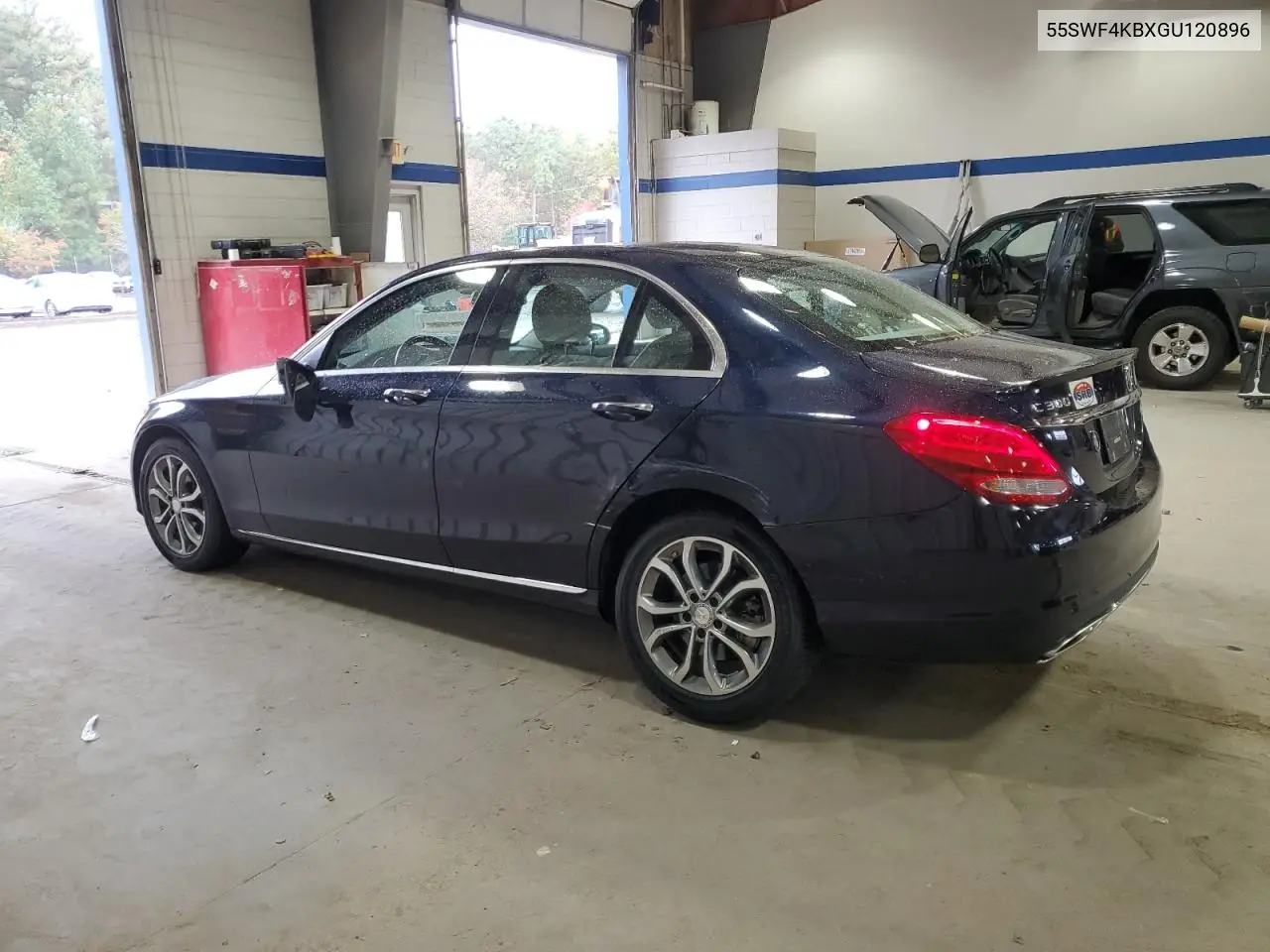 55SWF4KBXGU120896 2016 Mercedes-Benz C 300 4Matic