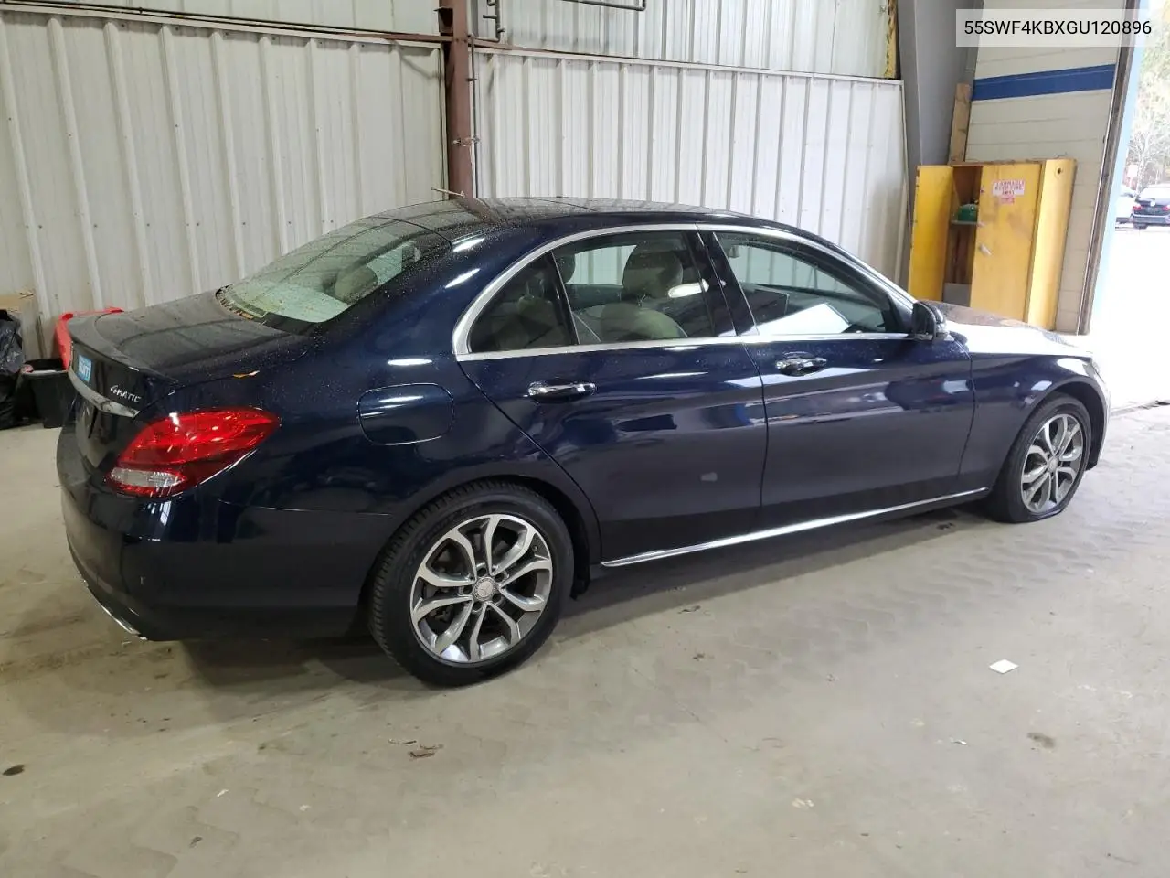 55SWF4KBXGU120896 2016 Mercedes-Benz C 300 4Matic