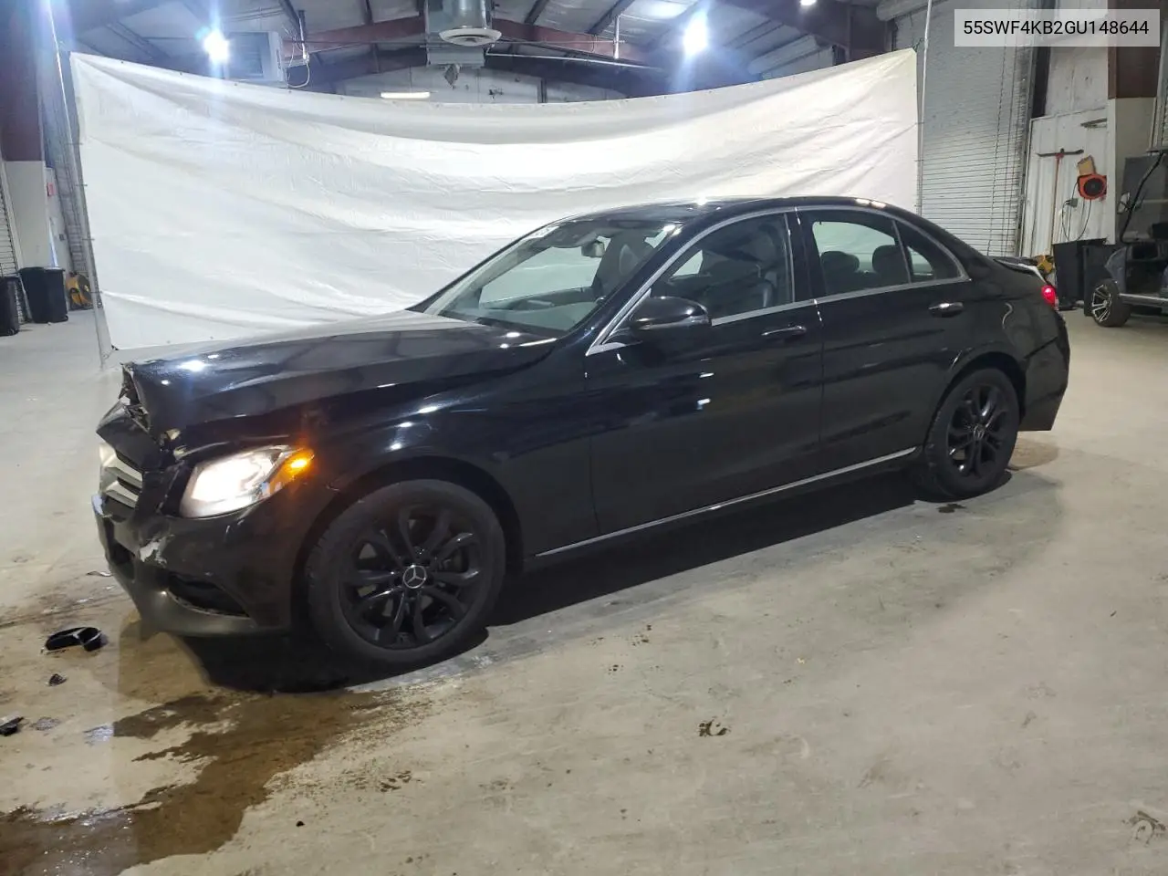 55SWF4KB2GU148644 2016 Mercedes-Benz C 300 4Matic