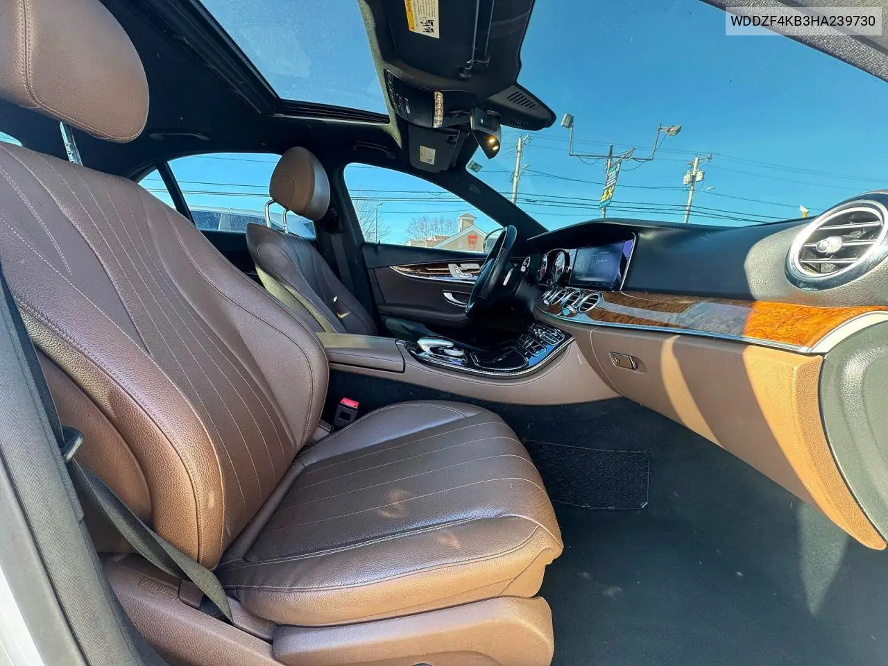 WDDZF4KB3HA239730 2017 Mercedes-Benz E 300 4Matic
