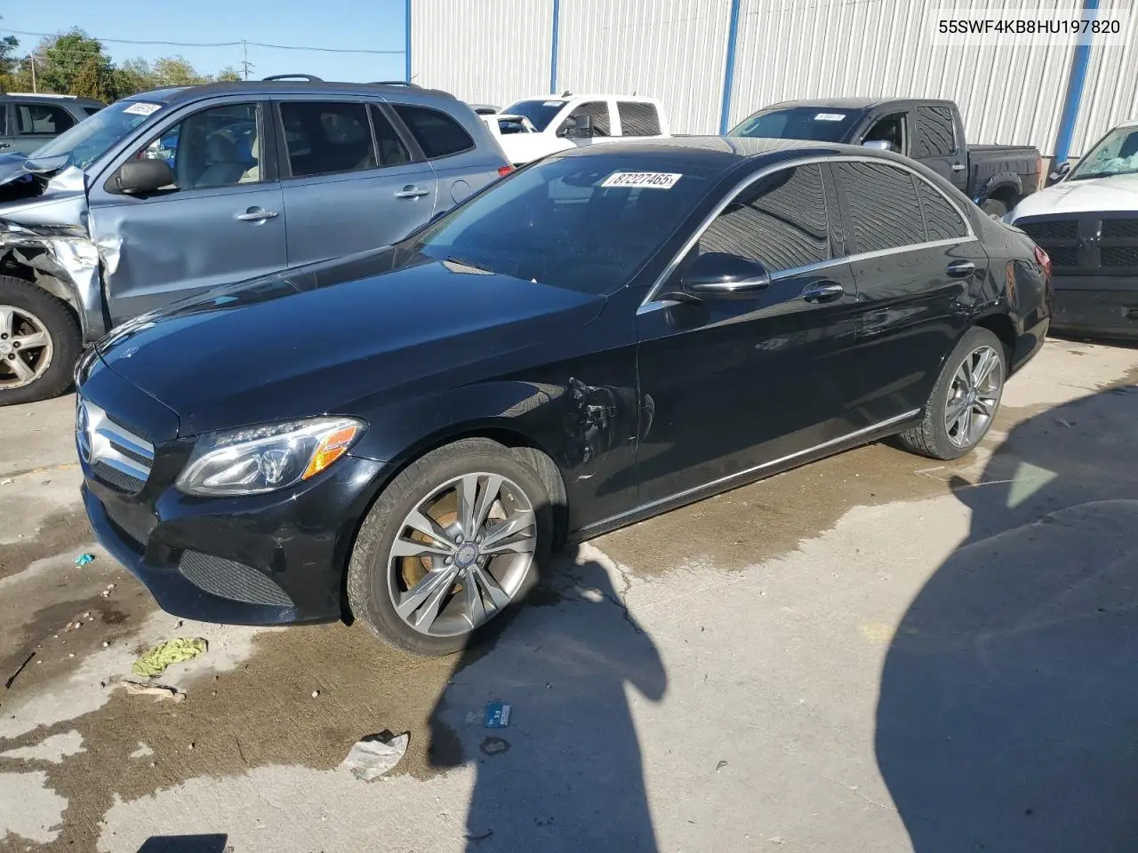 55SWF4KB8HU197820 2017 Mercedes-Benz C 300 4Matic