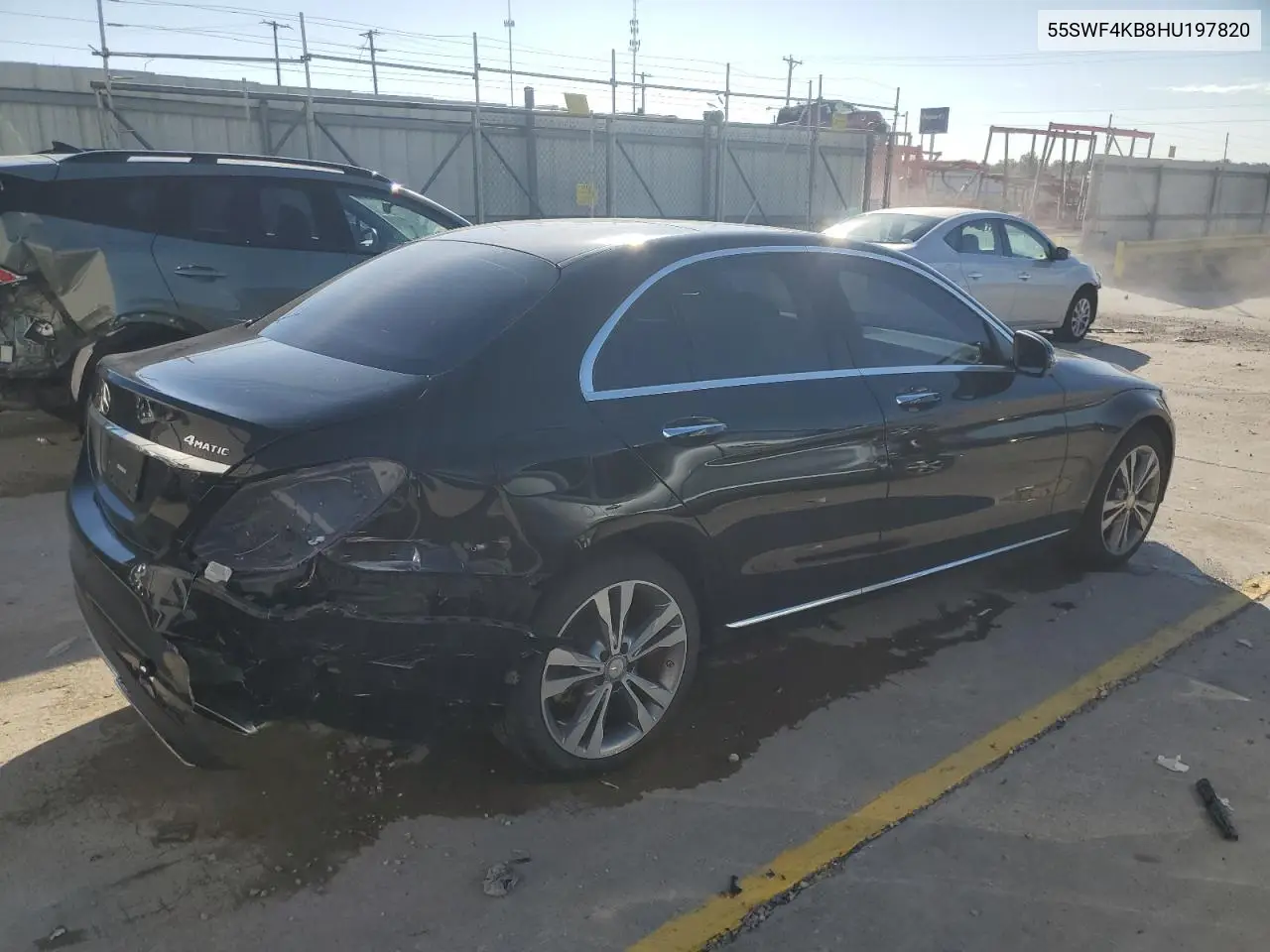 55SWF4KB8HU197820 2017 Mercedes-Benz C 300 4Matic