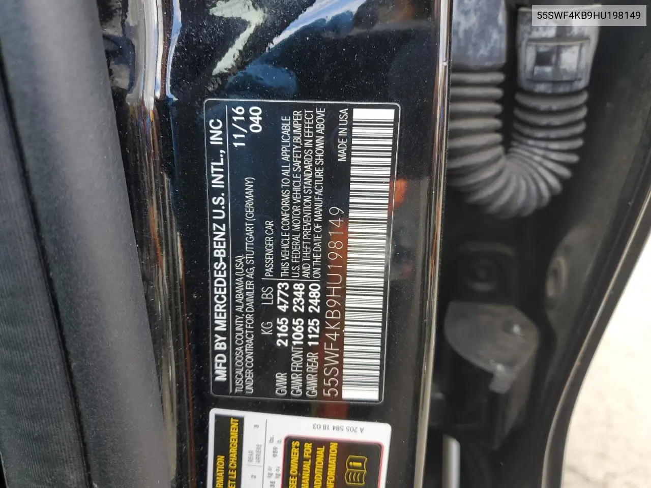 55SWF4KB9HU198149 2017 Mercedes-Benz C 300 4Matic