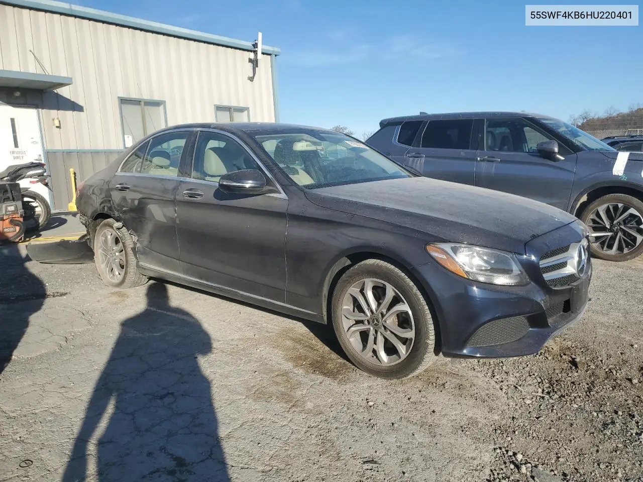 55SWF4KB6HU220401 2017 Mercedes-Benz C 300 4Matic