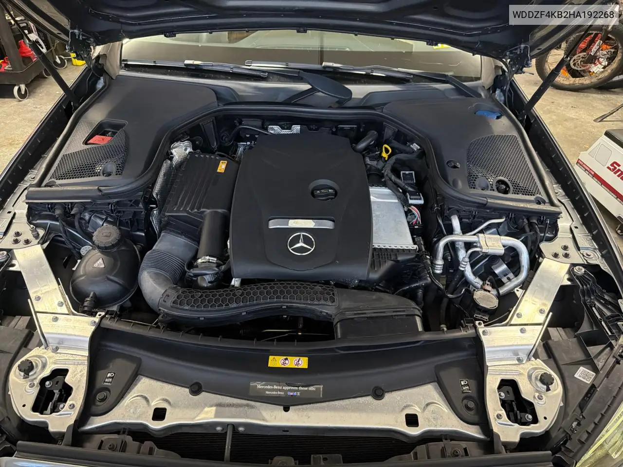 WDDZF4KB2HA192268 2017 Mercedes-Benz E 300 4Matic