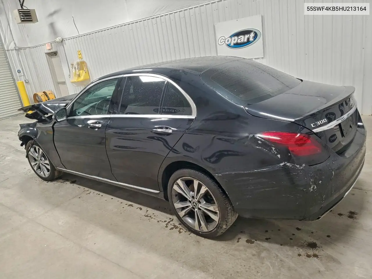 55SWF4KB5HU213164 2017 Mercedes-Benz C 300 4Matic