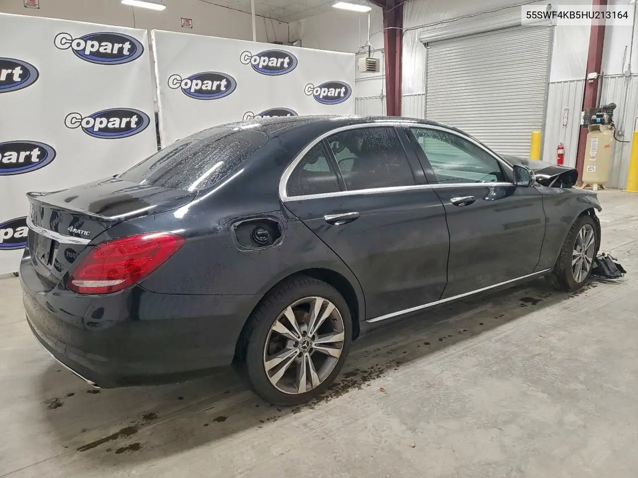 55SWF4KB5HU213164 2017 Mercedes-Benz C 300 4Matic