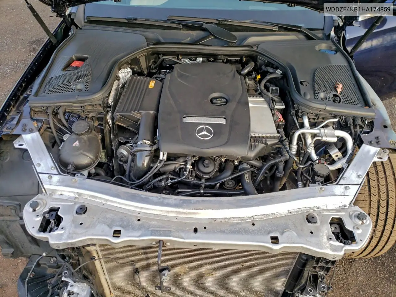 WDDZF4KB1HA174859 2017 Mercedes-Benz E 300 4Matic