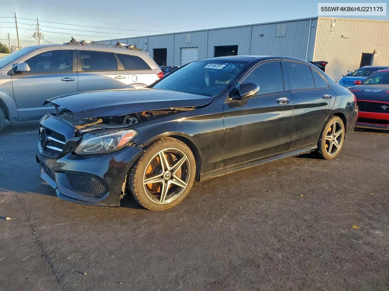 55SWF4KB6HU221175 2017 Mercedes-Benz C 300 4Matic