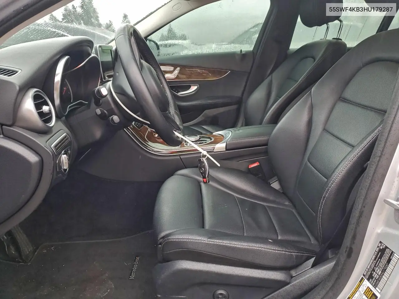 55SWF4KB3HU179287 2017 Mercedes-Benz C 300 4Matic