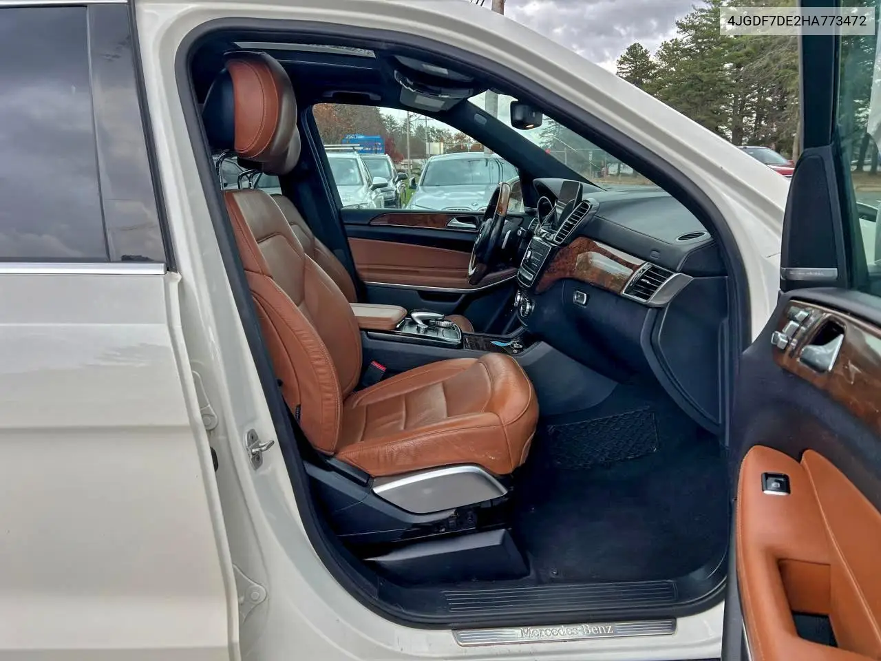 4JGDF7DE2HA773472 2017 Mercedes-Benz Gls 550 4Matic