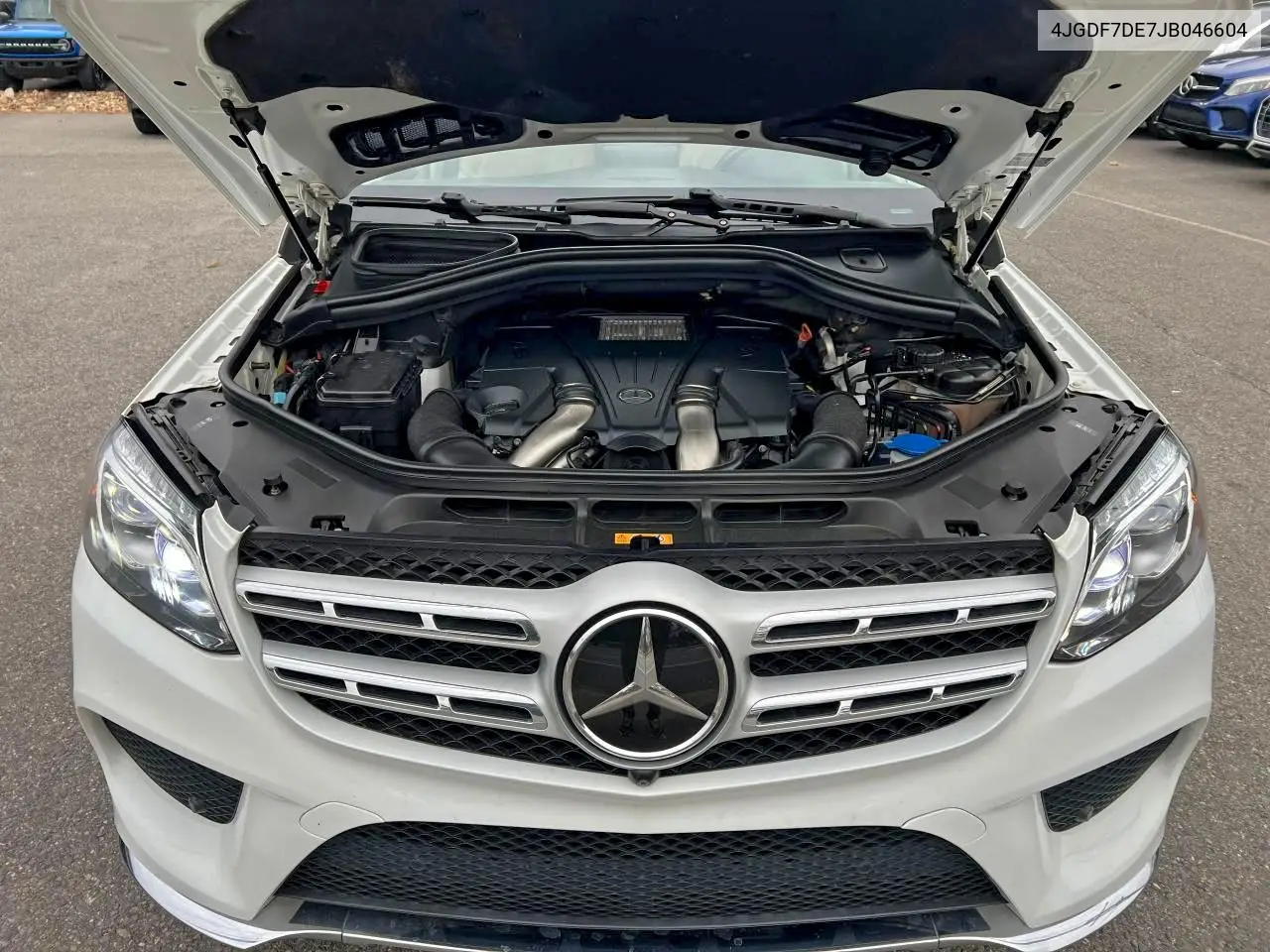 4JGDF7DE7JB046604 2018 Mercedes-Benz Gls 550 4Matic