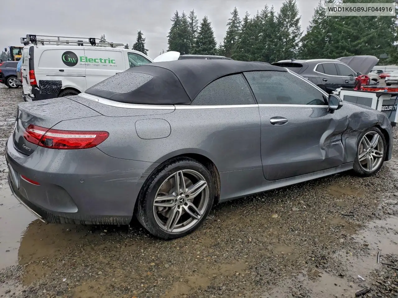 WDD1K6GB9JF044916 2018 Mercedes-Benz E 400 4Matic